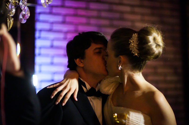 O beijo do casal - Casamento Maria Eduarda Mundim e Felipe Ribeiro