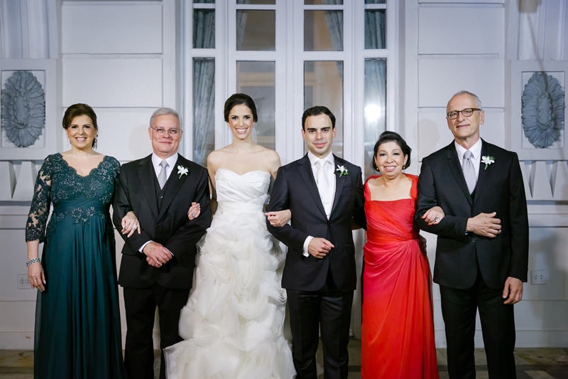 Casal posa com os pais - Deborah Mason e André Pontual